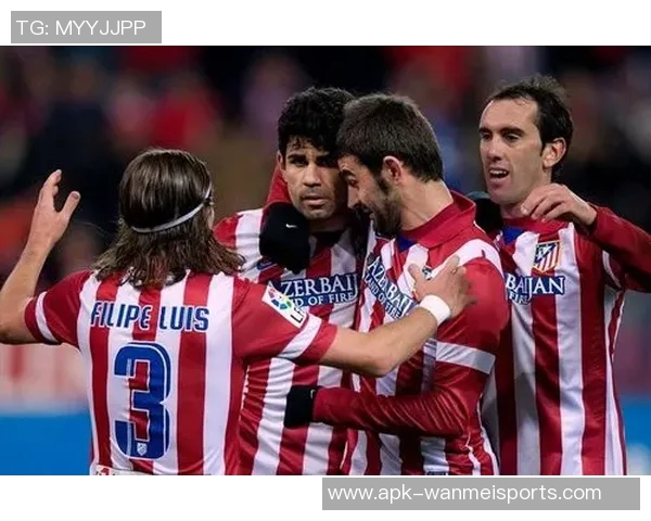 莫尔德与斯达时间的激烈对决揭示了足球战术的深层次博弈与精彩瞬间